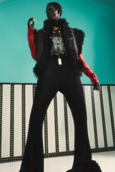 Look 13